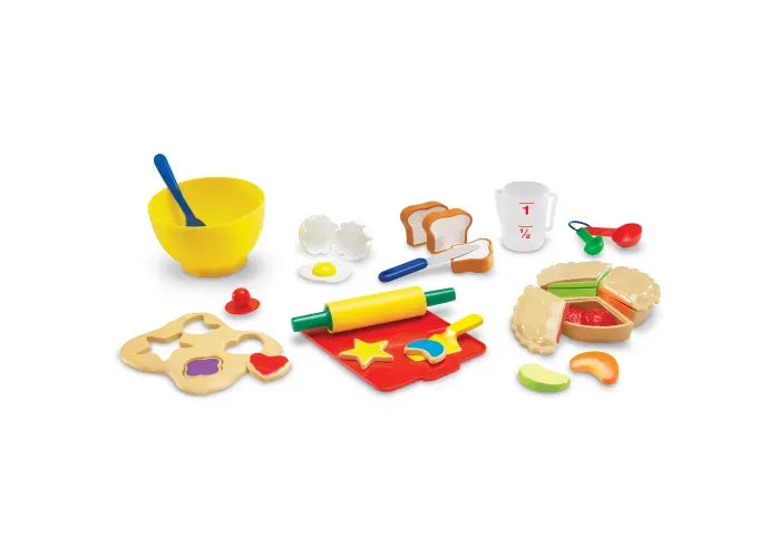 Learning Resources Pretend & Play ® Bakery Set